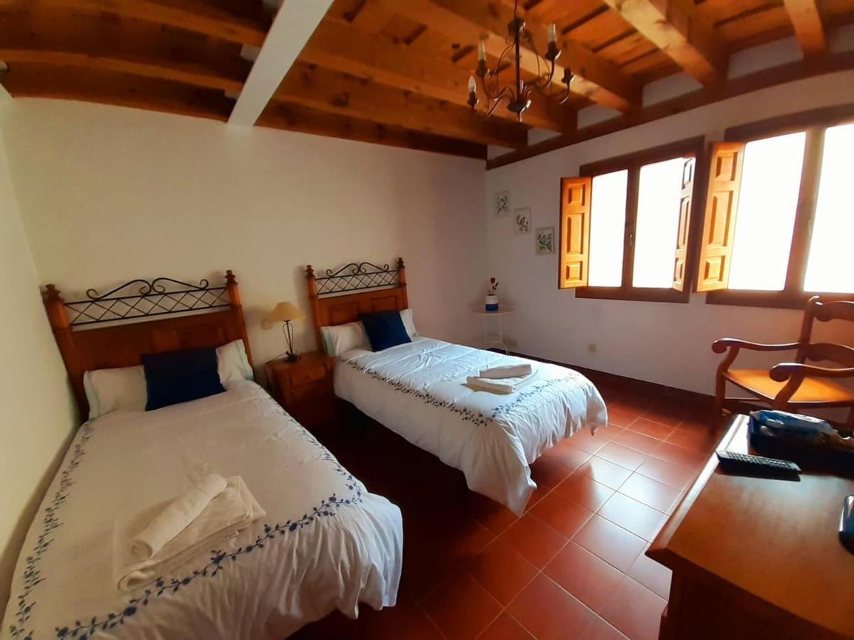 Mirador Del Vadillo Hotel La Velilla  ภายนอก รูปภาพ